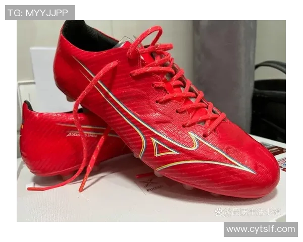 各类足球明星推荐的专属足球鞋品牌及选择技巧分析 各类足球明星推荐的专属足球鞋品牌及选择技巧分析